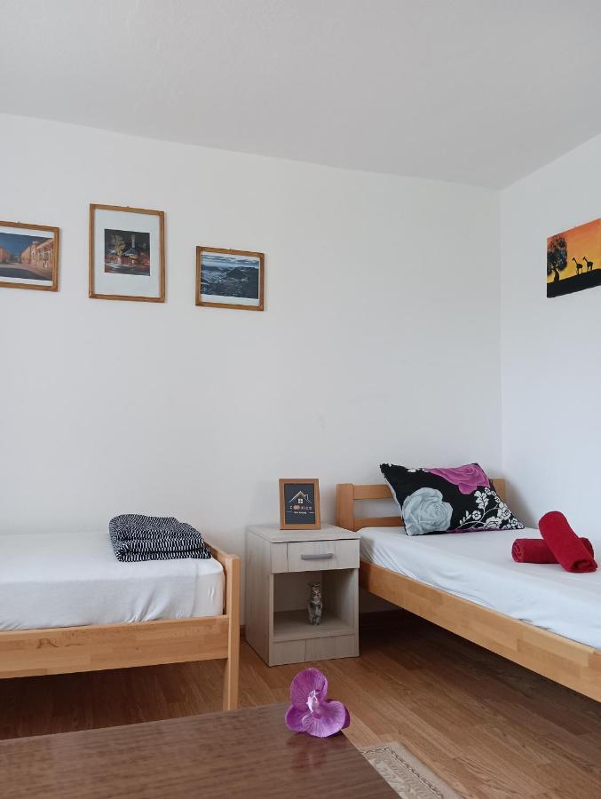 Cookies Old House Visoko Apartment Bagian luar foto